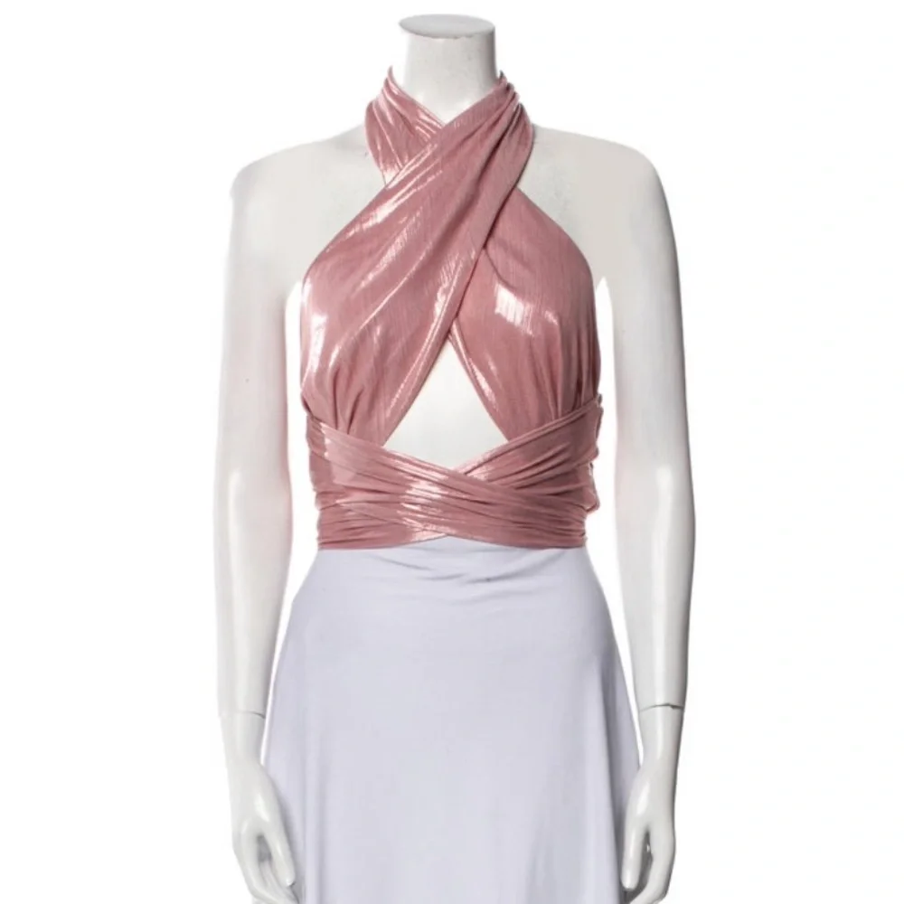ATOIR Give It All Crop Top in Blush - Picture 2 of 8